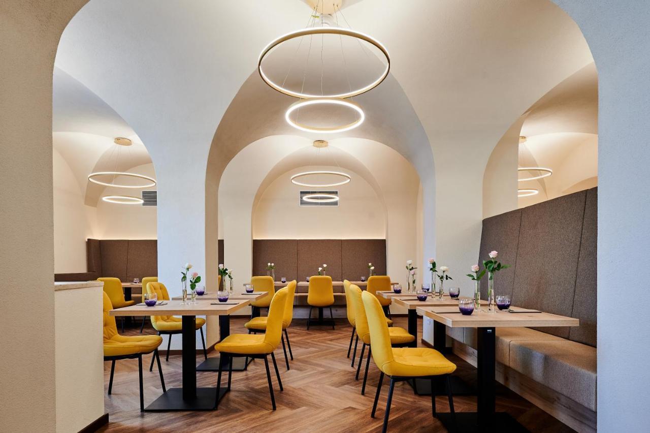 Hotel Zur Post Altoetting المظهر الخارجي الصورة
